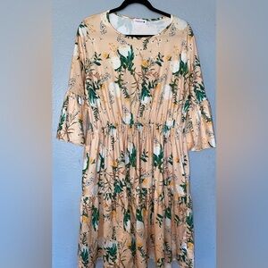 Floral Print Dress with Ruffle Sleeves